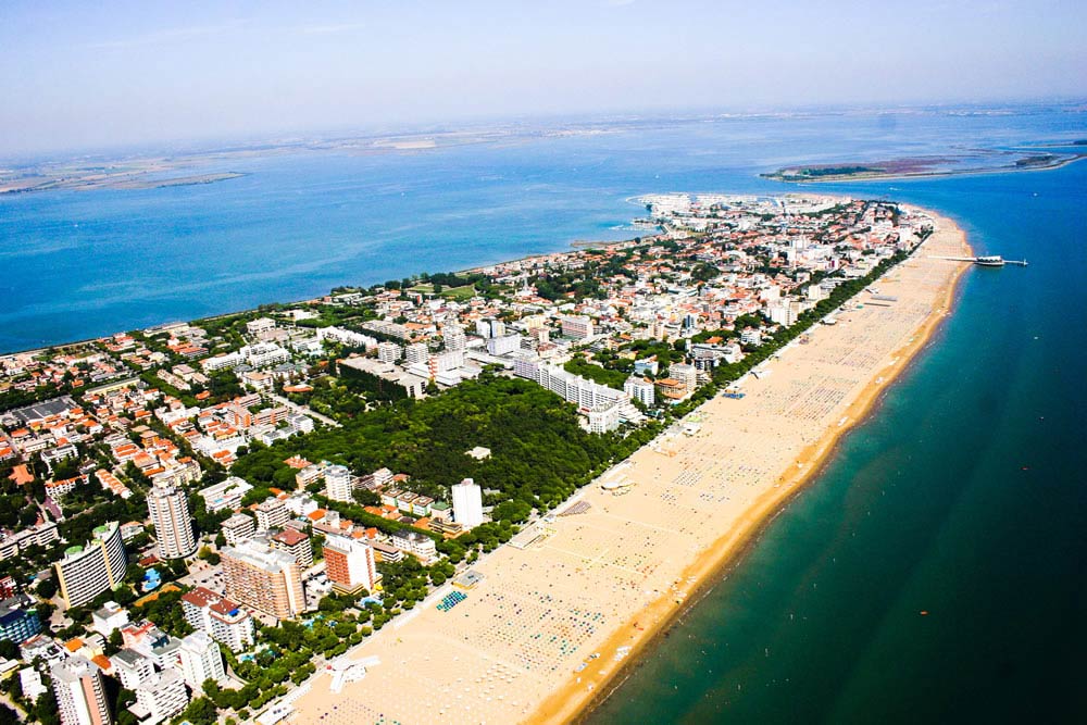 Bella Italia Efa Village